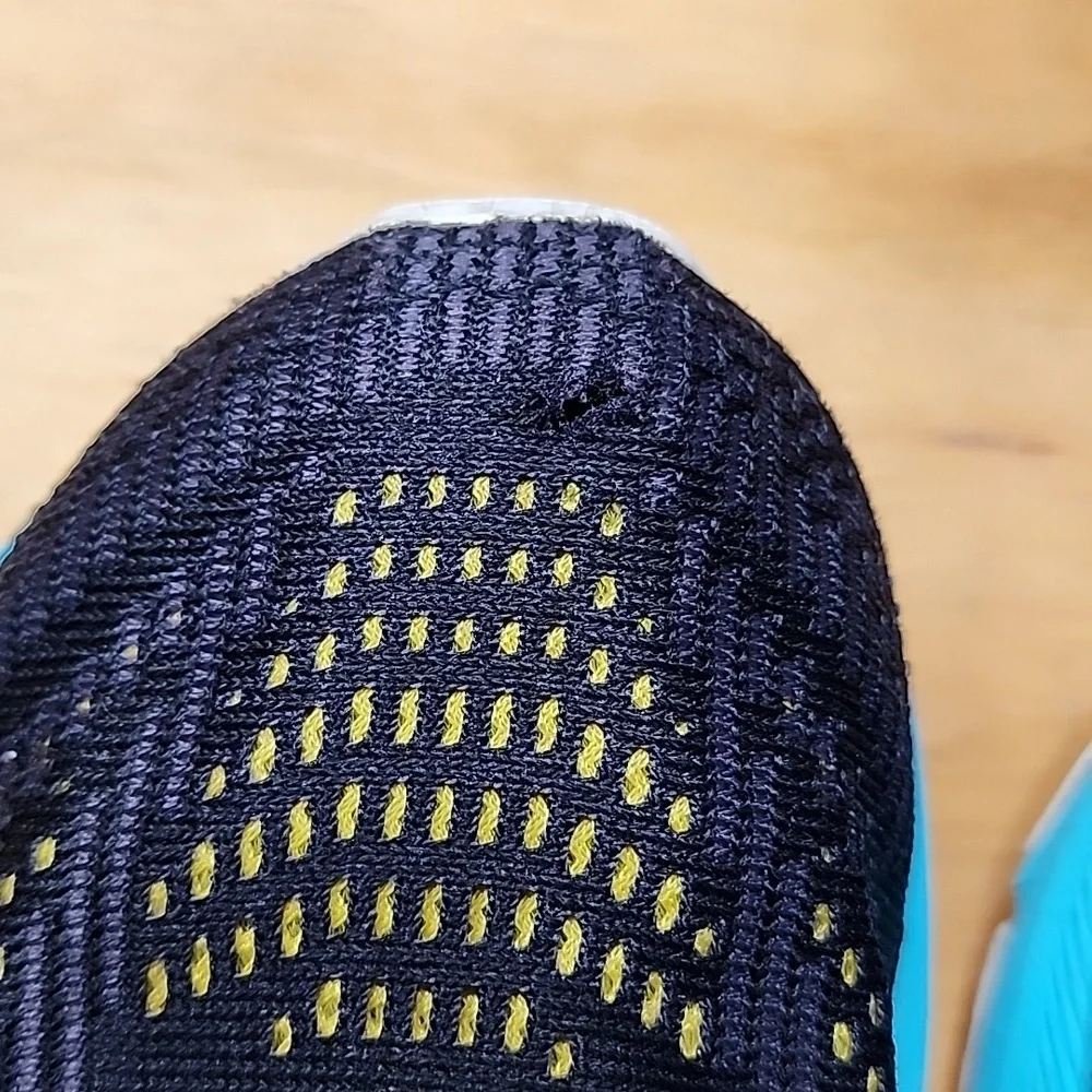 Asics GT-2000 8 Running Shoes | Size: 7.5 (Womens) | Multi colored - Picture 8 of 9